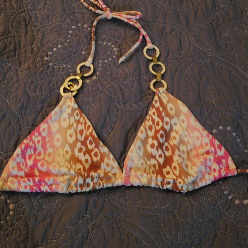 Vs bikini - Picture 2 of 3